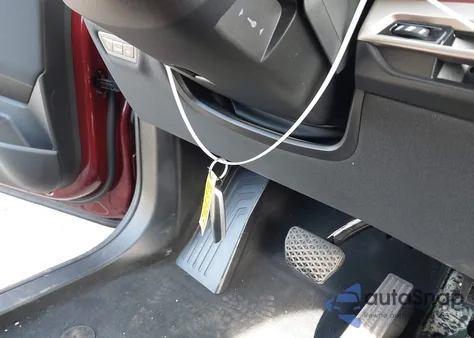 2025 BMW Ix xDrive50 из США, поврежденный, VIN WB523CF01SCS68268